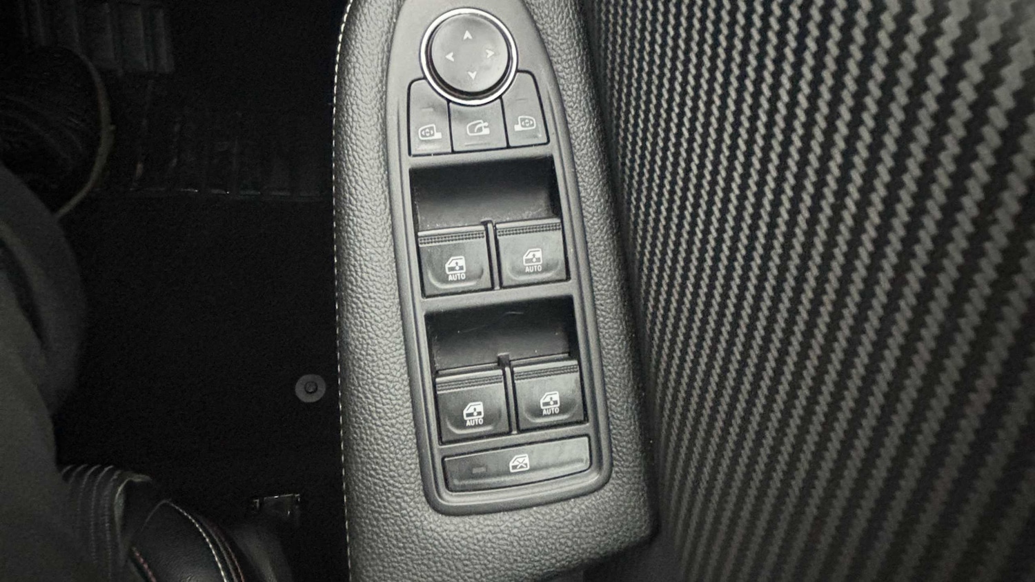 Used Renault Clio 2023 for sale - 76435811: Photo 19