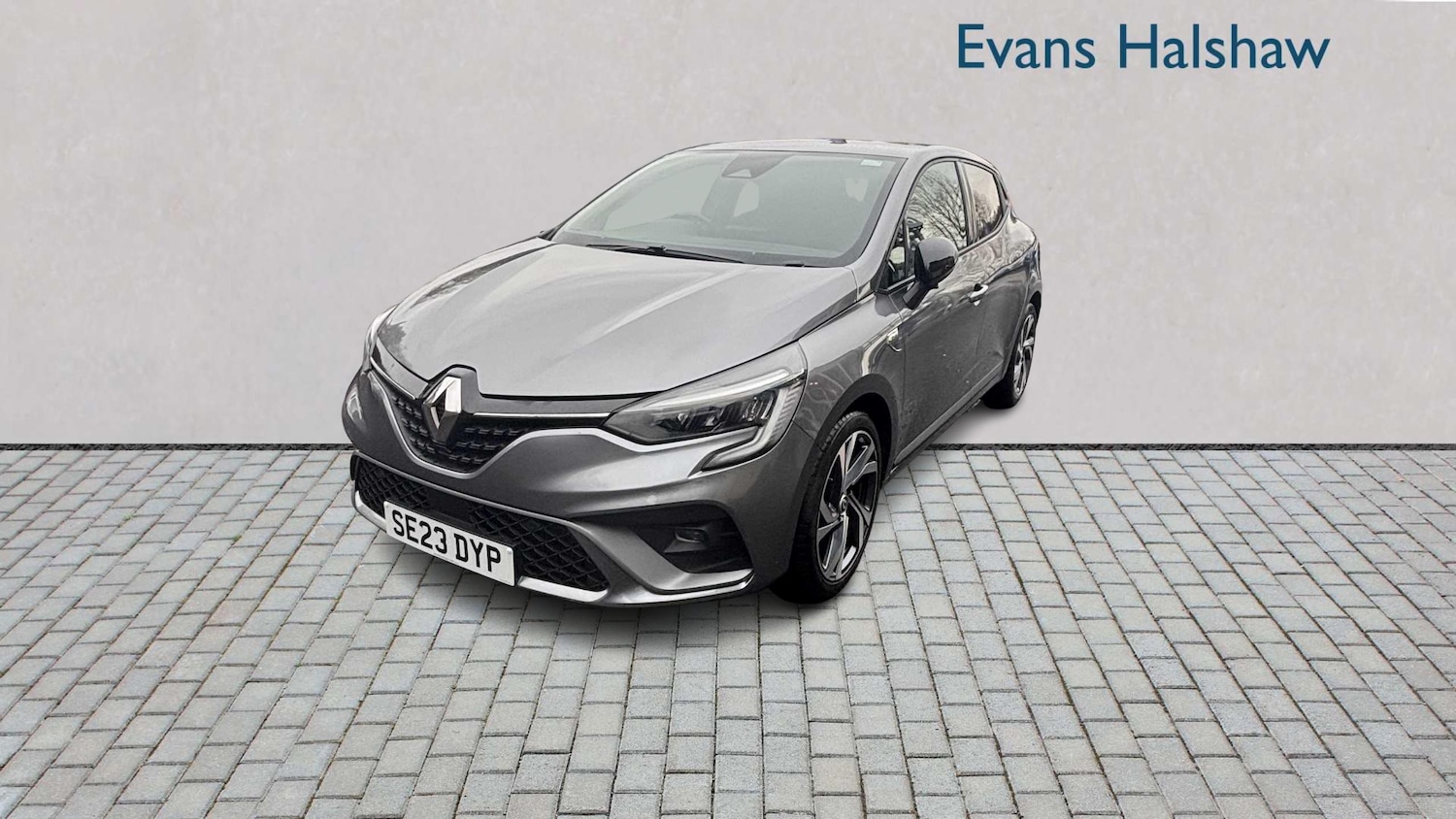 Used Renault Clio 2023 for sale - 76435811: Photo 3