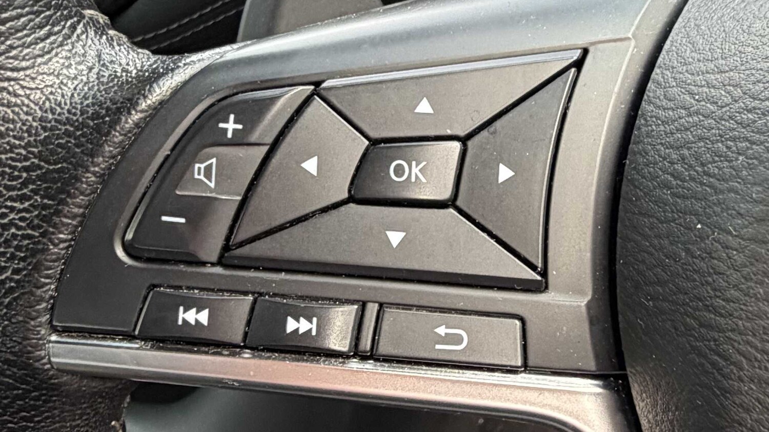 Used Nissan Juke 2020 for sale - 78149177: Photo 16