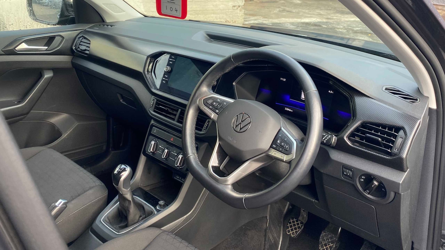 Used Volkswagen T-Cross 2023 for sale - 77458548: Photo 5