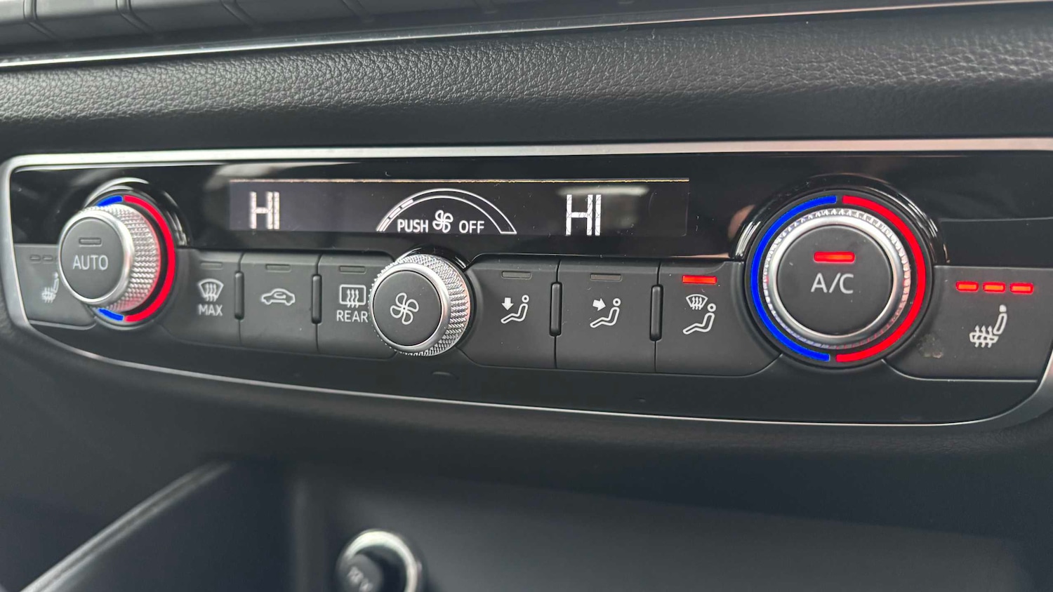 Used Audi RS3 2018 for sale - 77500200: Photo 17