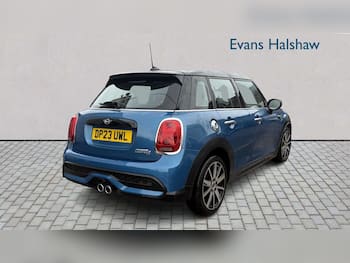 Used MINI Hatch 2023 for sale - 79671818: Photo