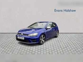 Used Volkswagen Golf 2017 for sale - 76286236: Photo