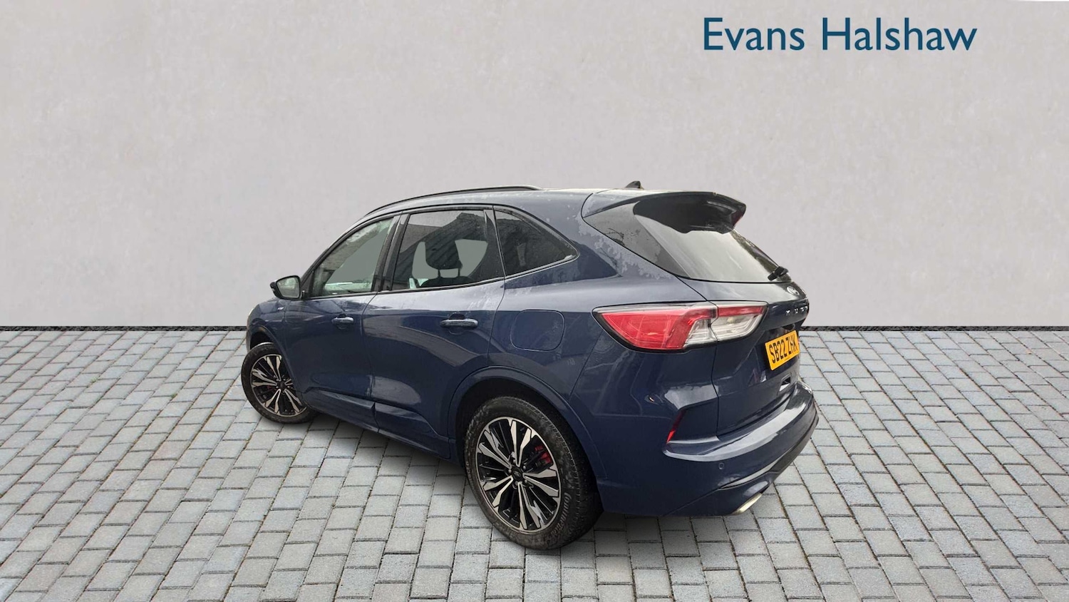 Used Ford Kuga 2022 for sale - 76435601: Photo 2