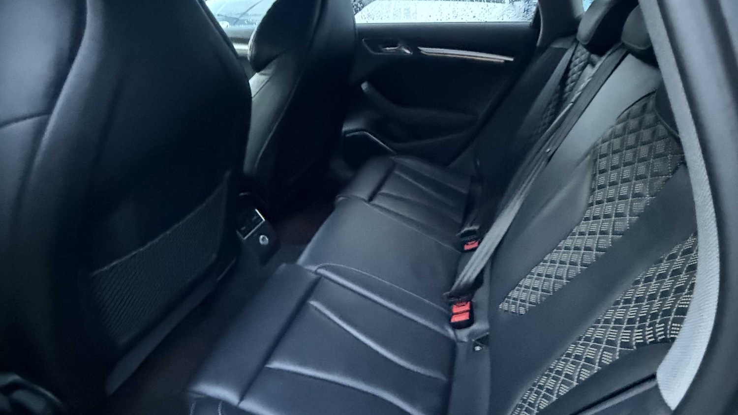 Used Audi RS3 2018 for sale - 77134712: Photo 8