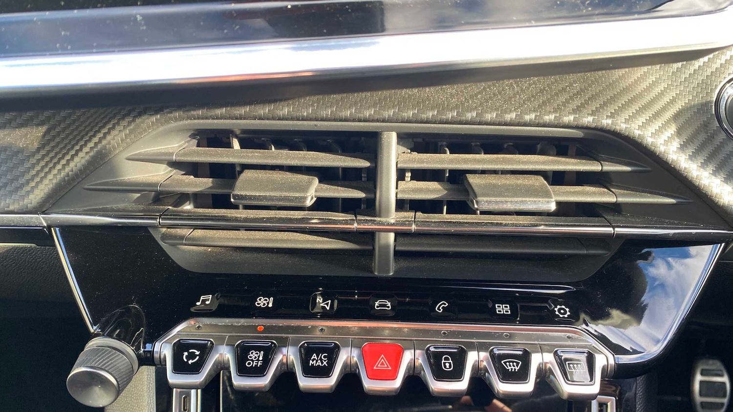 Used Peugeot 208 2020 for sale - 76978860: Photo 15