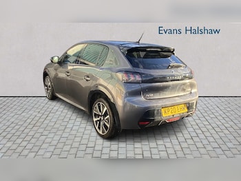 Used Peugeot 208 2020 for sale - 76978860: Photo