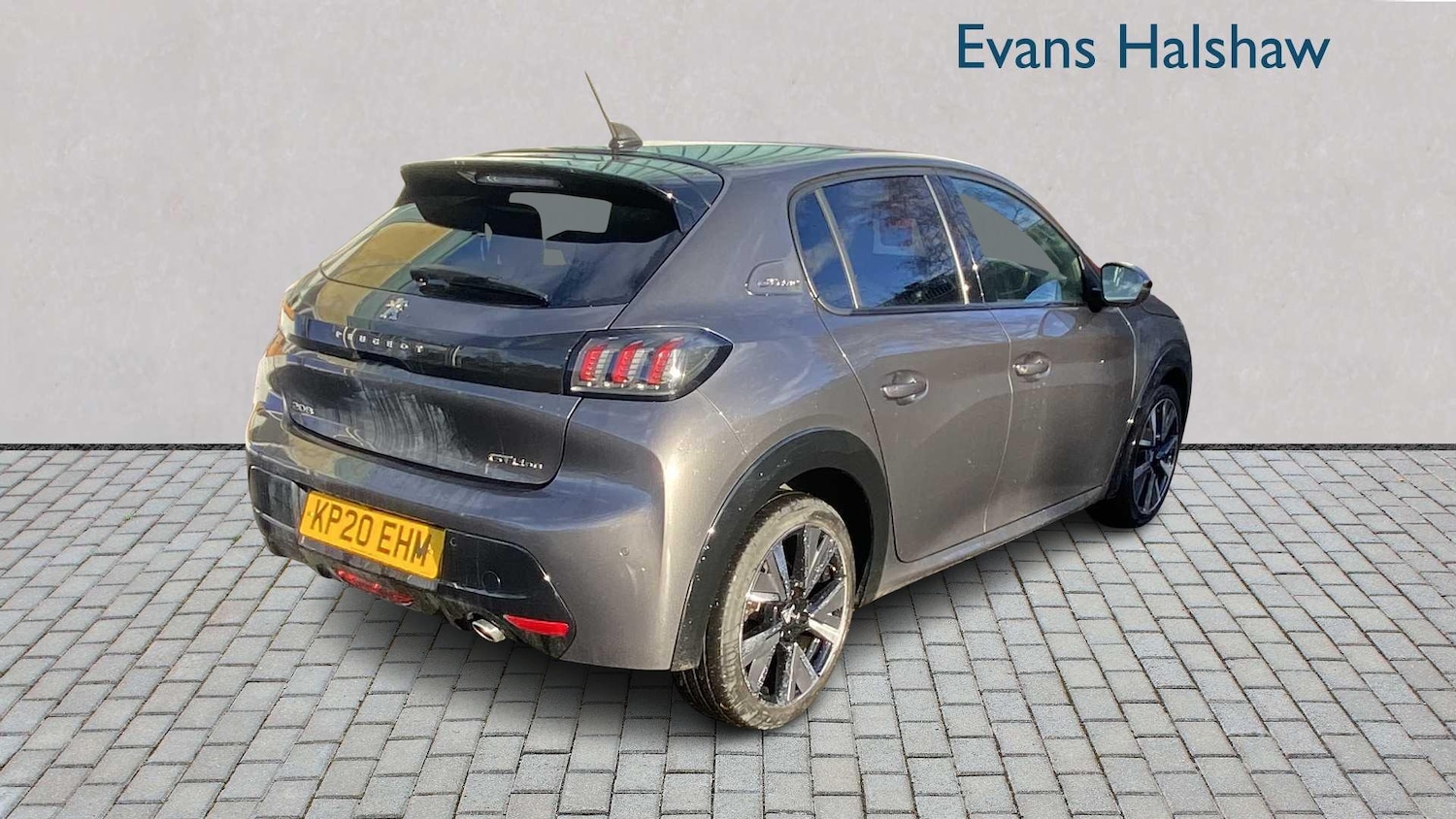 Used Peugeot 208 2020 for sale - 76978860: Photo 4