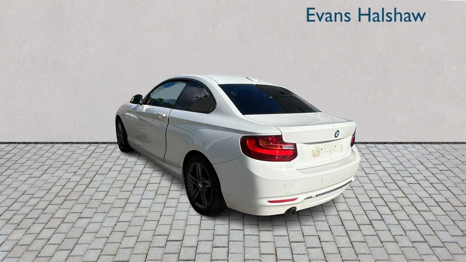 Used BMW 2 Series 2016 for sale - 76242384: Photo 2