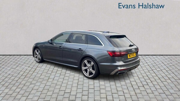 Used Audi A4 2022 for sale - 76286363: Photo 2