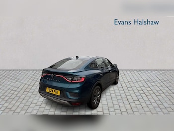 Used Renault Arkana 2024 for sale - 77928845: Photo