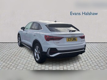 Used Audi Q3 2020 for sale - 77772361: Photo