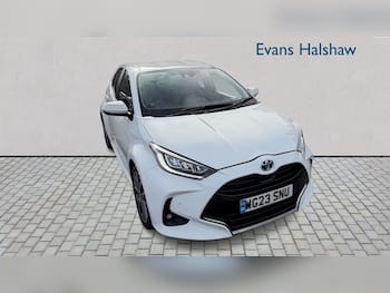 Used Toyota Yaris 2023 for sale - 79648553: Photo