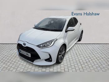 Used Toyota Yaris 2023 for sale - 79648553: Photo