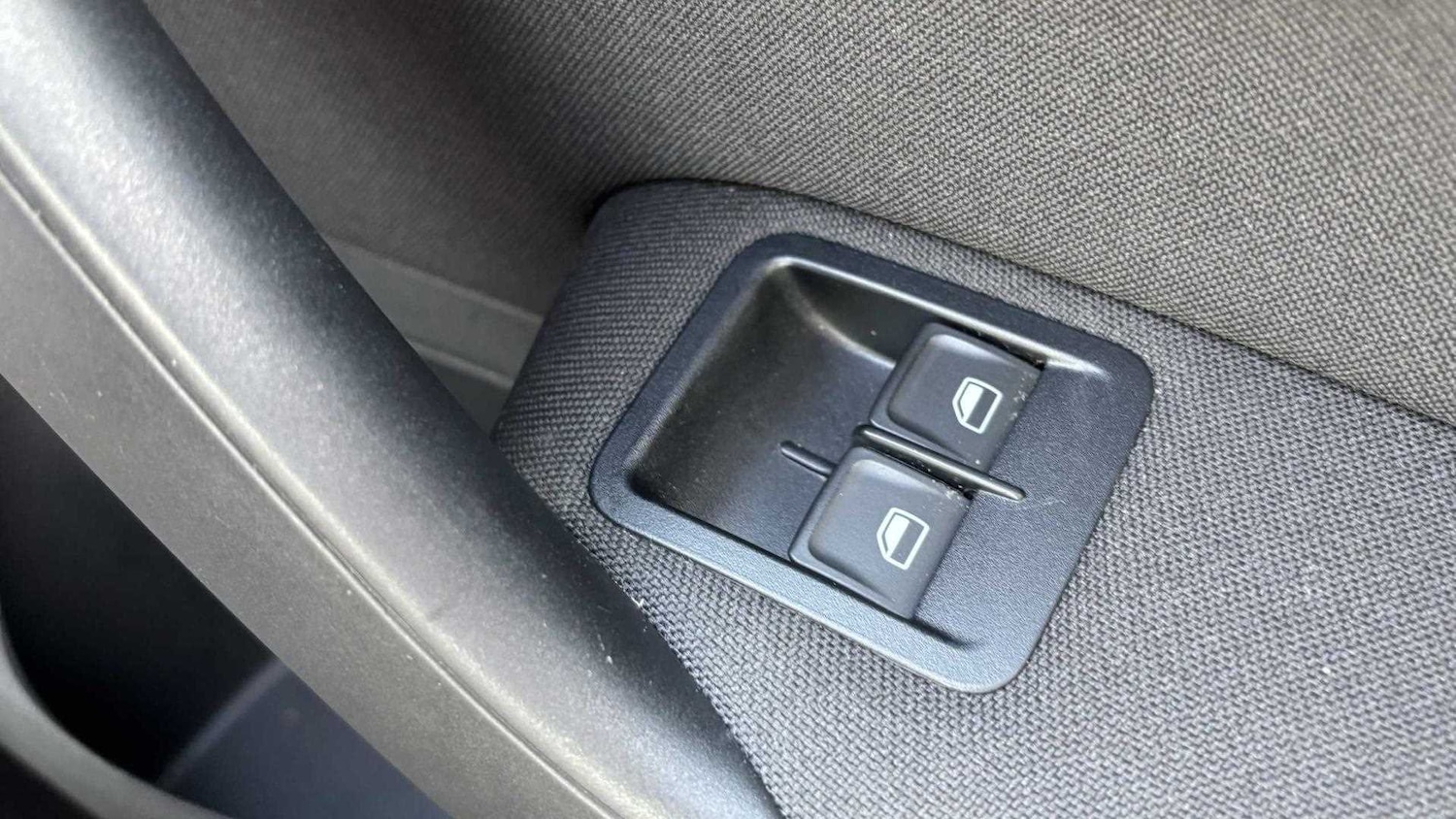 Vehicle 33