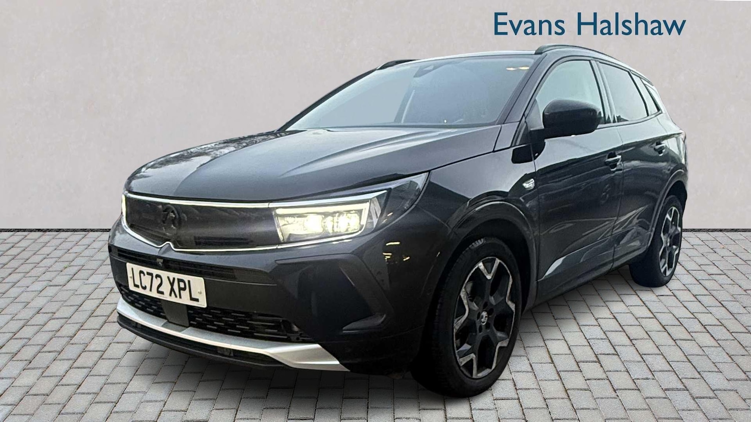 Used Vauxhall Grandland 2022 for sale - 76955309: Photo 2