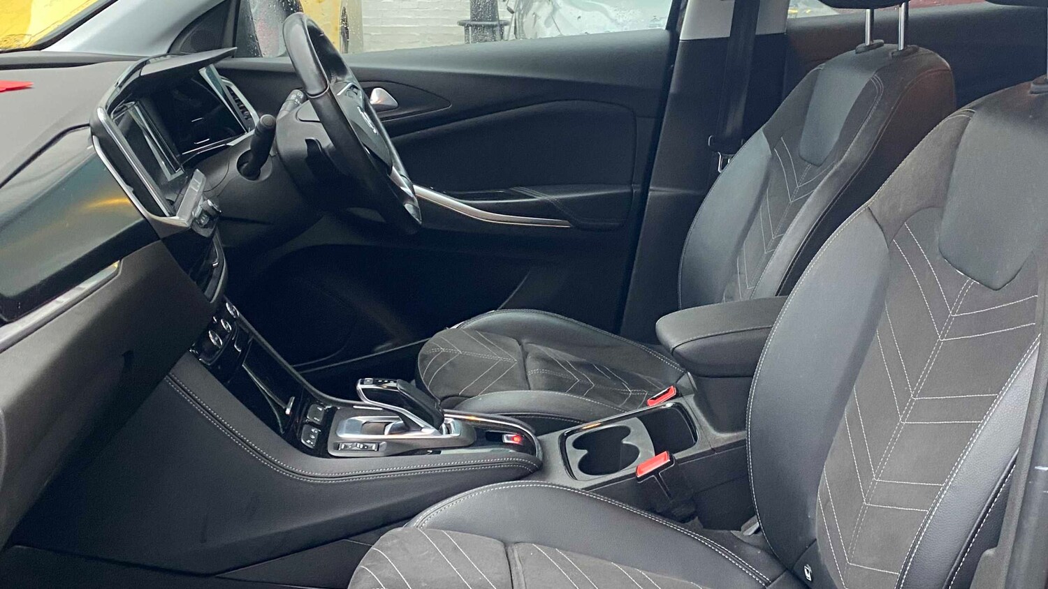 Used Vauxhall Grandland 2022 for sale - 76955309: Photo 8