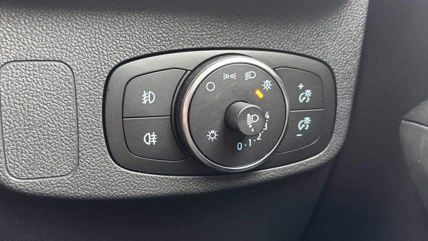 Vehicle 33
