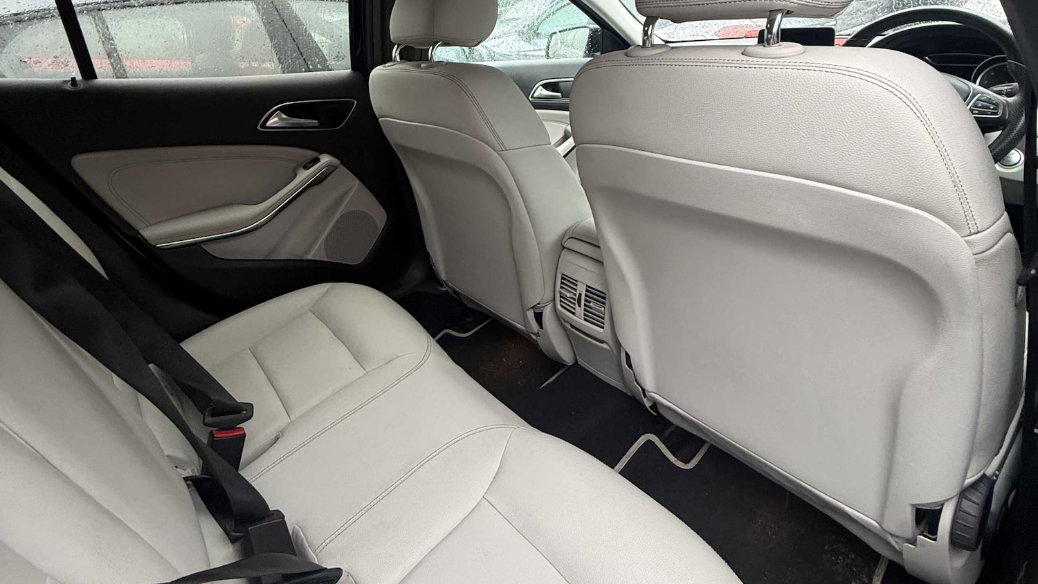 Used Mercedes-Benz GLA 2018 for sale - 77308398: Photo 8