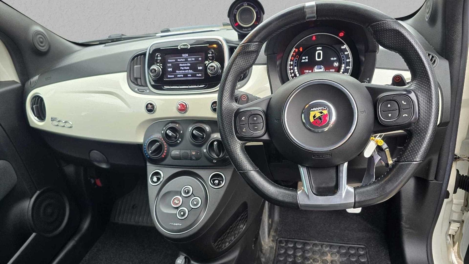 Used Abarth 595 2017 for sale - 76087941: Photo 5