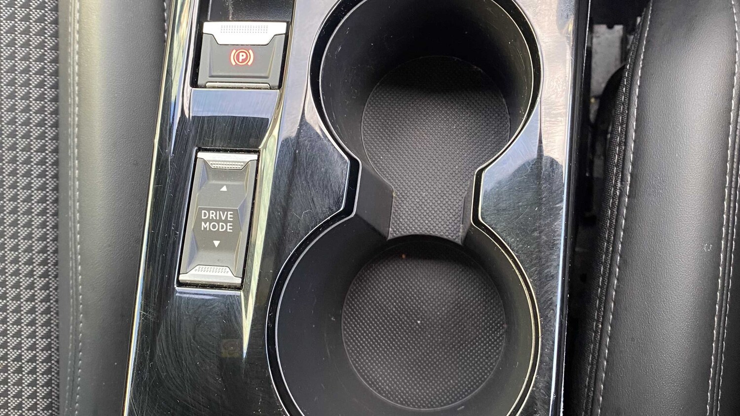 Used Peugeot 208 2020 for sale - 77787162: Photo 12