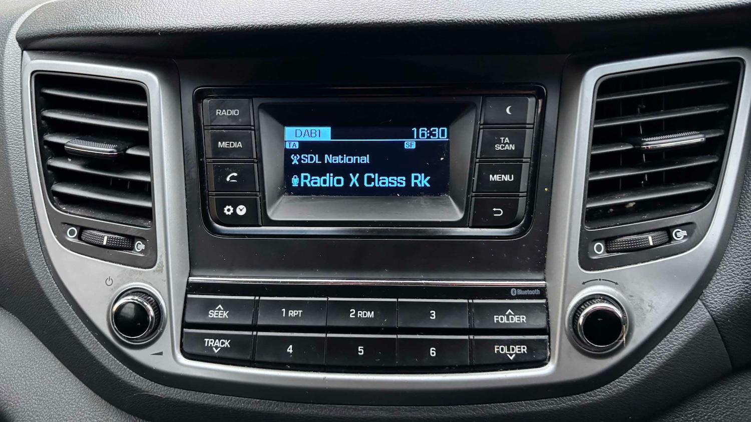 Used Hyundai TUCSON 2017 for sale - 76045032: Photo 17