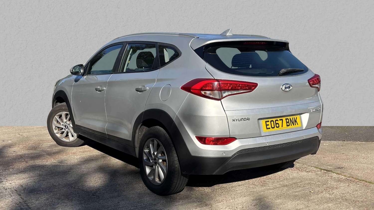 Used Hyundai TUCSON 2017 for sale - 76045032: Photo 2