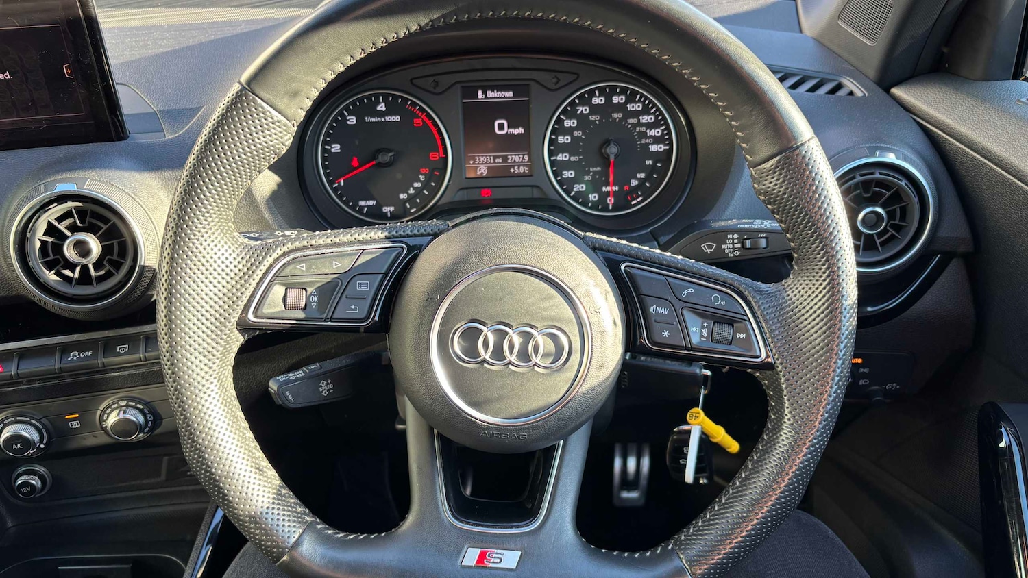 Used Audi Q2 2019 for sale - 76252199: Photo 15