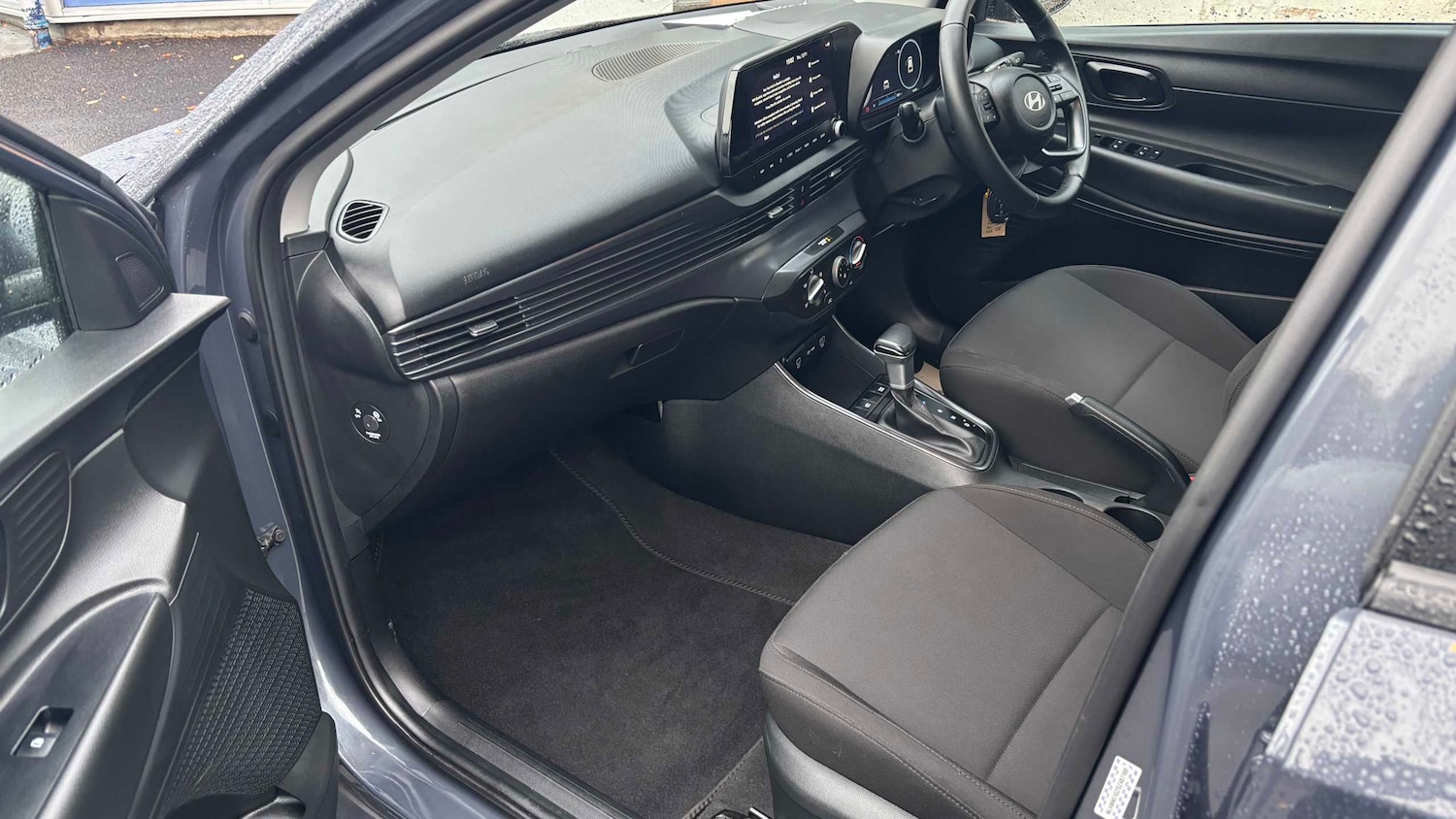 Used Hyundai i20 2024 for sale - 76156256: Photo 9