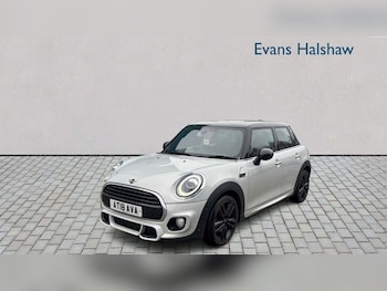 Used MINI Hatch 2018 for sale - 77913857: Photo