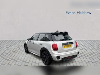 Used MINI Hatch 2018 for sale - 77913857: Photo