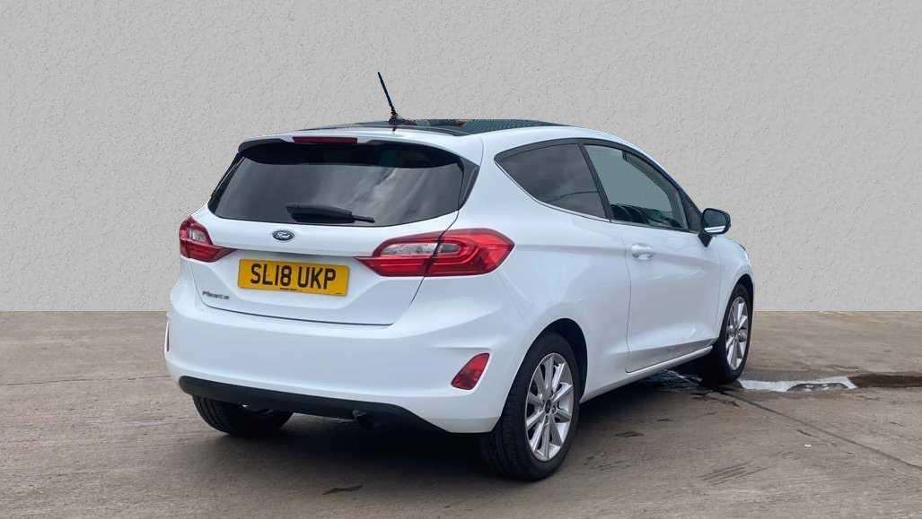 Used Ford Fiesta 2018 for sale - 76125832: Photo 4