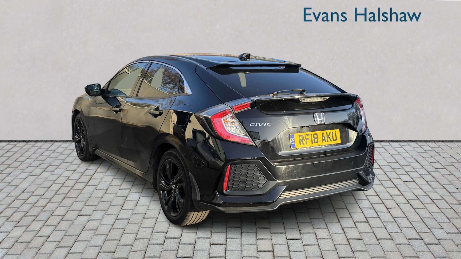 Used Honda Civic 2018 for sale - 77983269: Photo 2