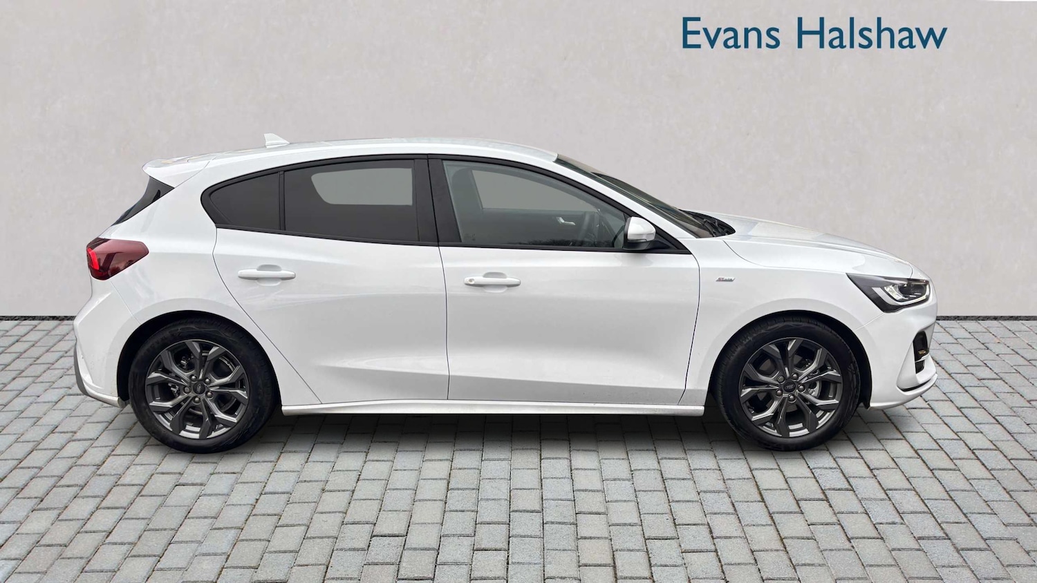 Used Ford Focus 2025 for sale - 77294133: Photo 4