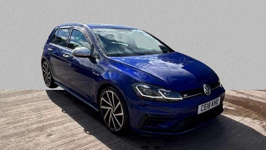 Used Volkswagen Golf 2018 for sale - 75981435: Photo 1