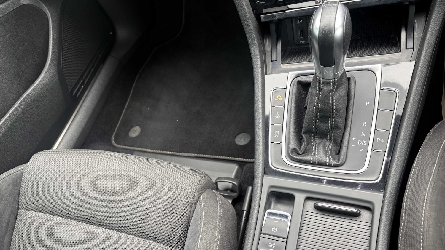 Used Volkswagen Golf 2018 for sale - 75981435: Photo 15