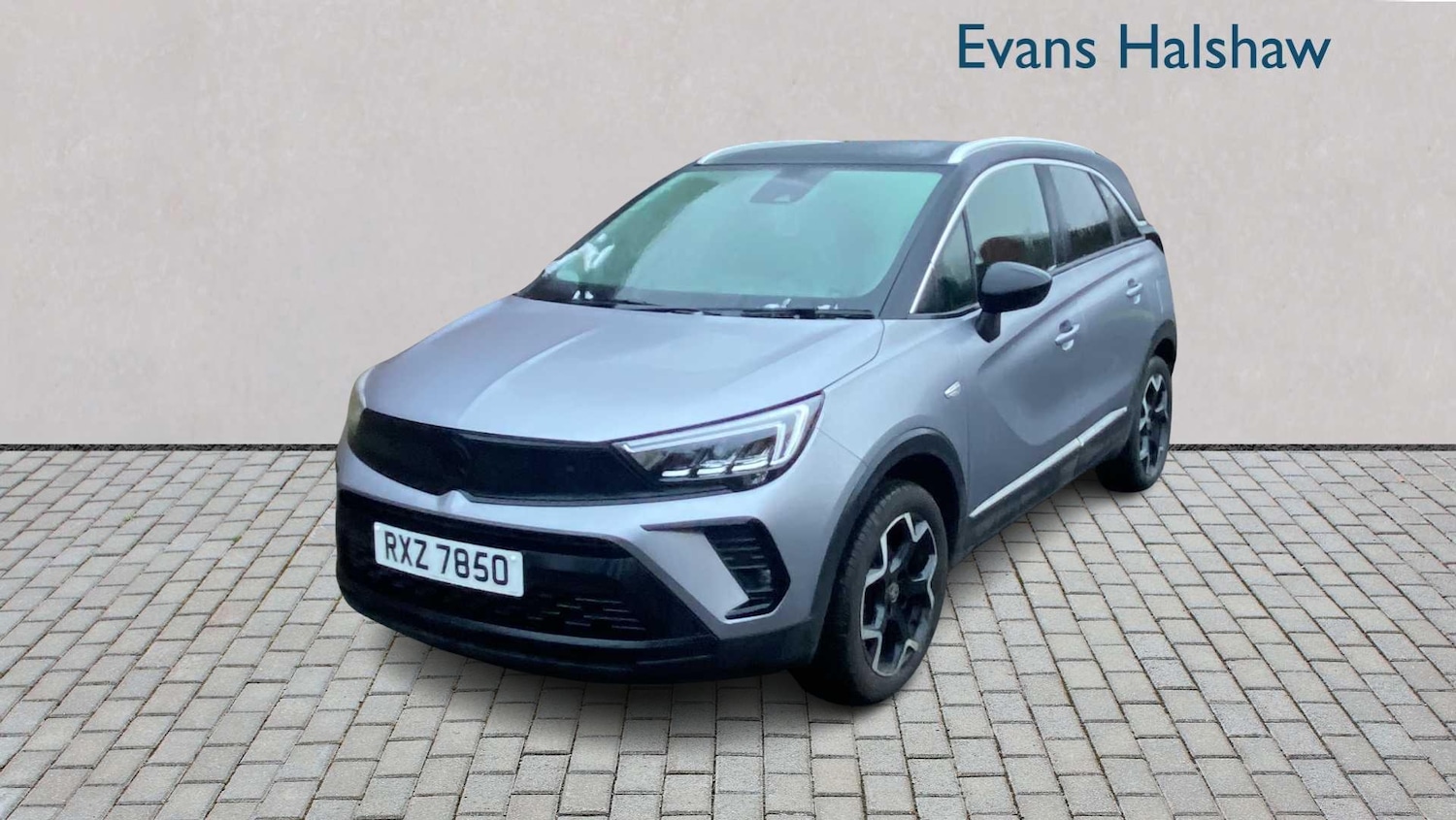 Used Vauxhall Crossland 2022 for sale - 77233069: Photo 2