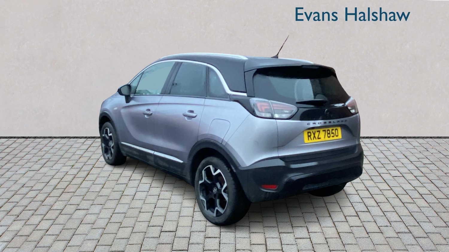 Used Vauxhall Crossland 2022 for sale - 77233069: Photo 3