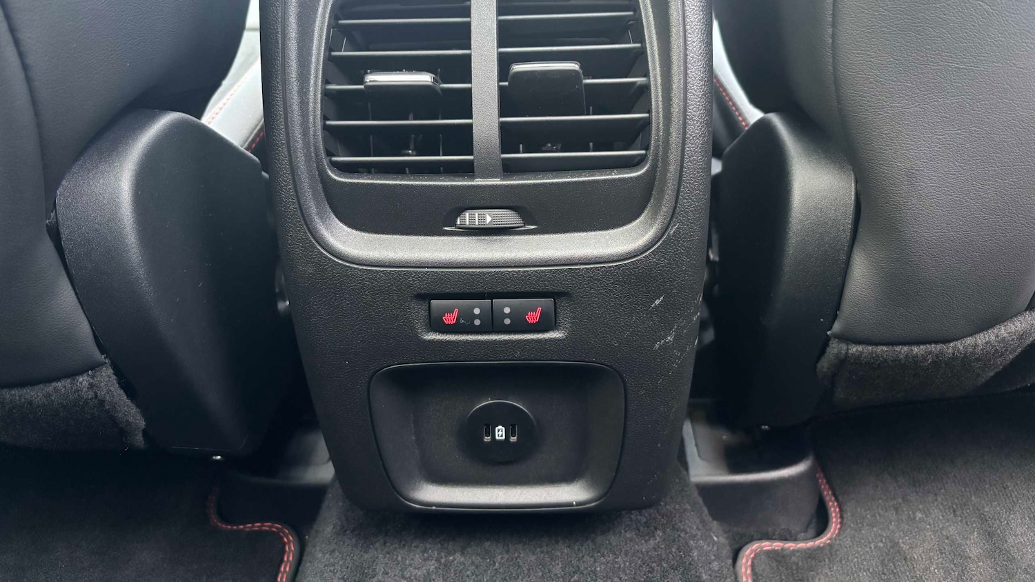 Used Ford Kuga 2025 for sale - 76540873: Photo 16