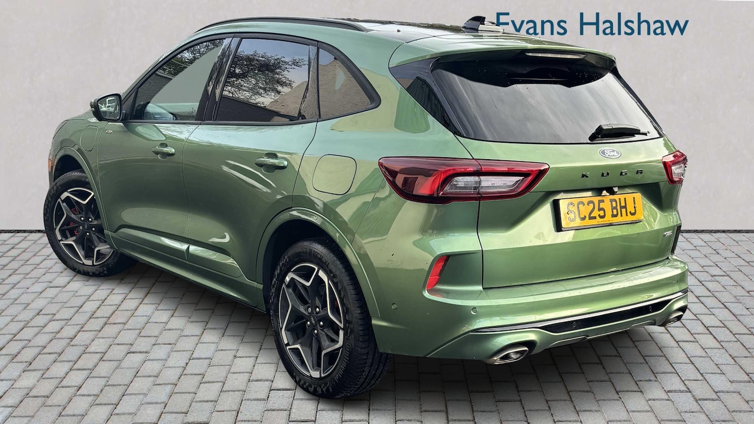 Used Ford Kuga 2025 for sale - 76540873: Photo 2