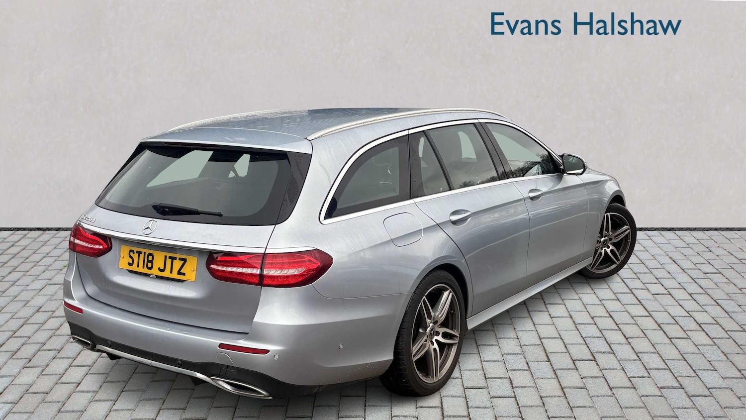 Used Mercedes-Benz E Class 2018 for sale - 77167569: Photo 3