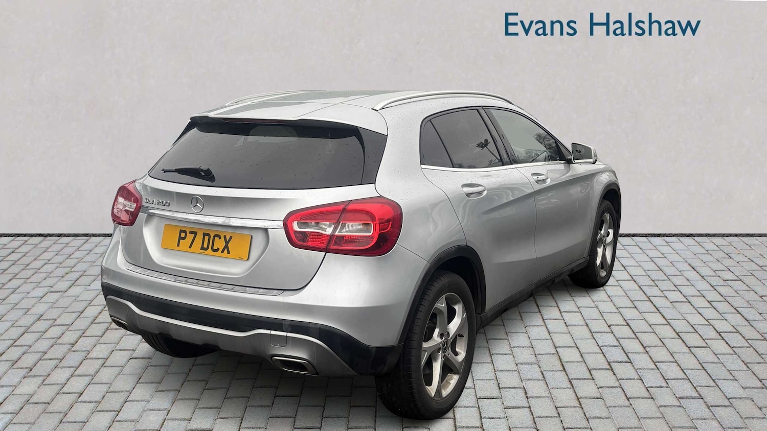 Used Mercedes-Benz GLA 2018 for sale - 77772394: Photo 4