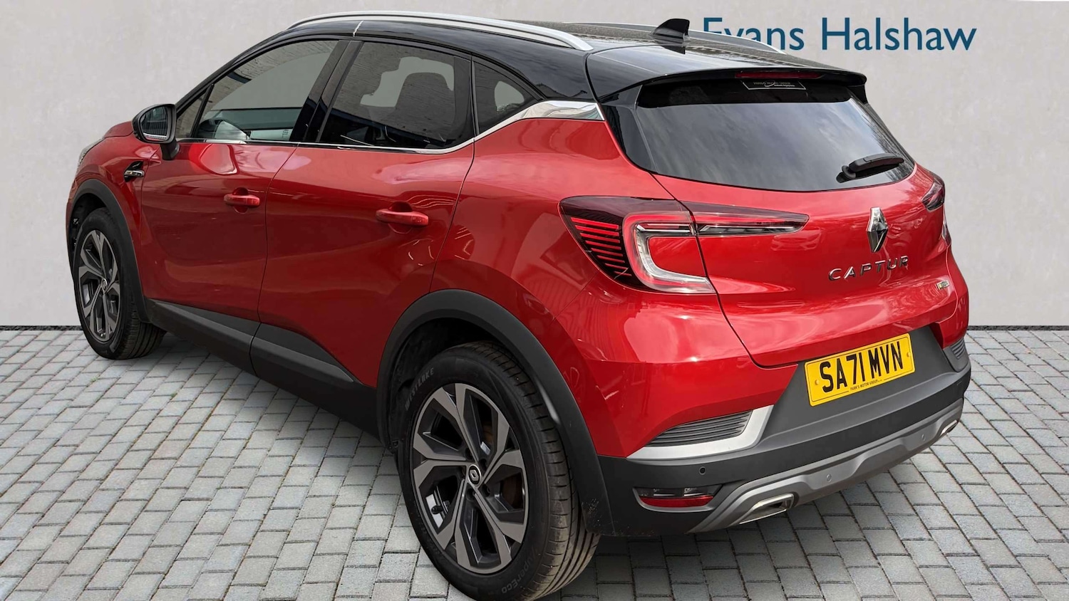 Used Renault Captur for sale - 78173483: Photo 3