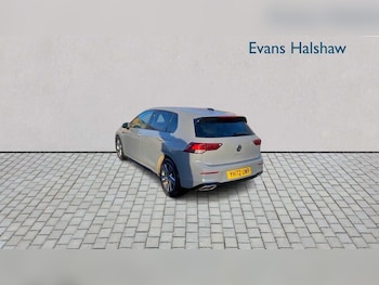 Used Volkswagen Golf 2022 for sale - 77194371: Photo