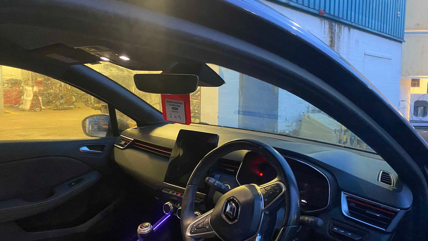 Used Renault Clio 2022 for sale - 77348146: Photo 5