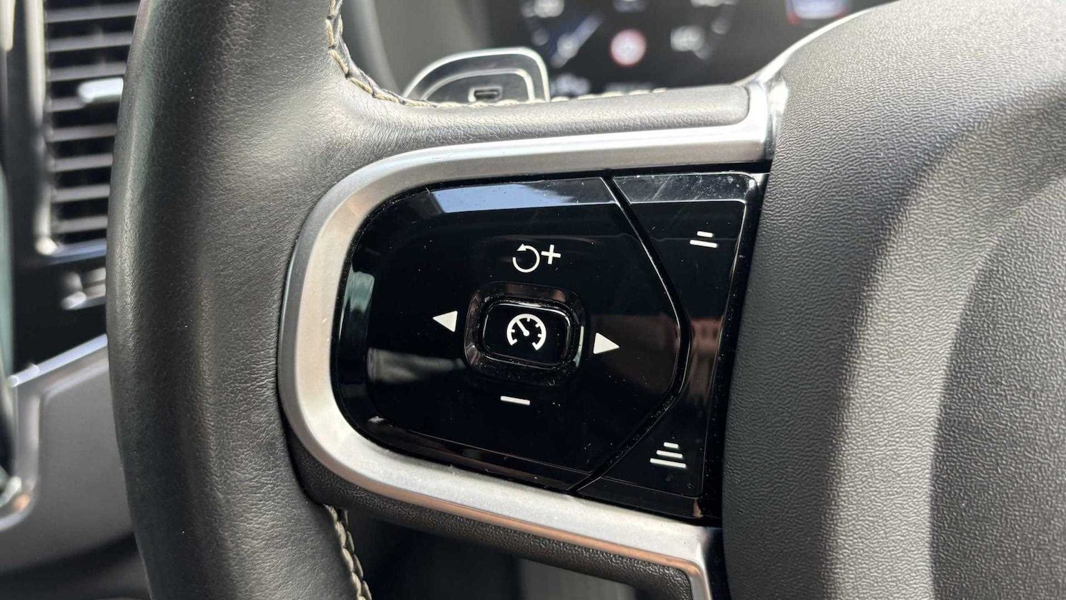 Used Volvo XC90 2019 for sale - 76564537: Photo 27