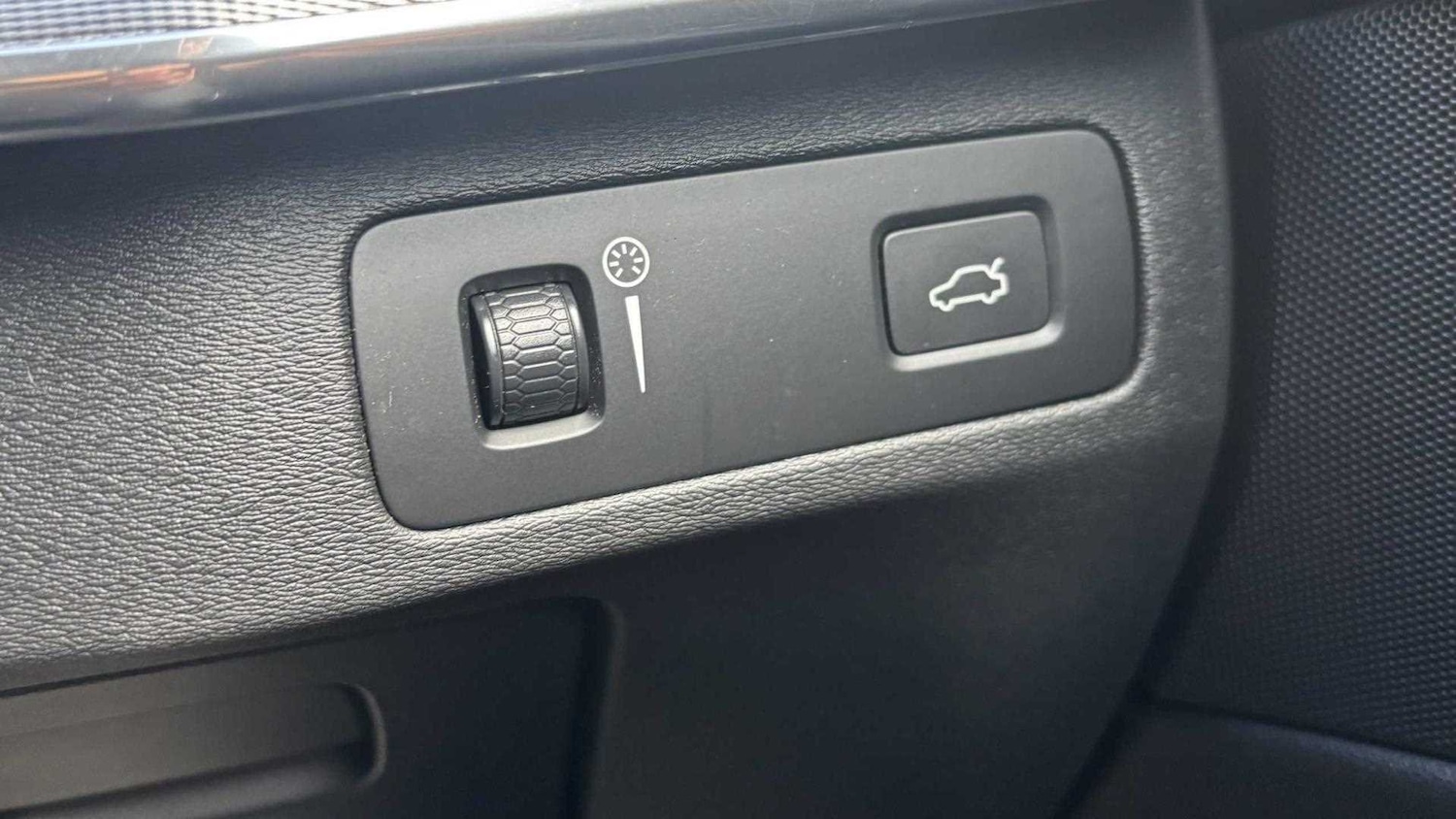 Used Volvo XC90 2019 for sale - 76564537: Photo 31