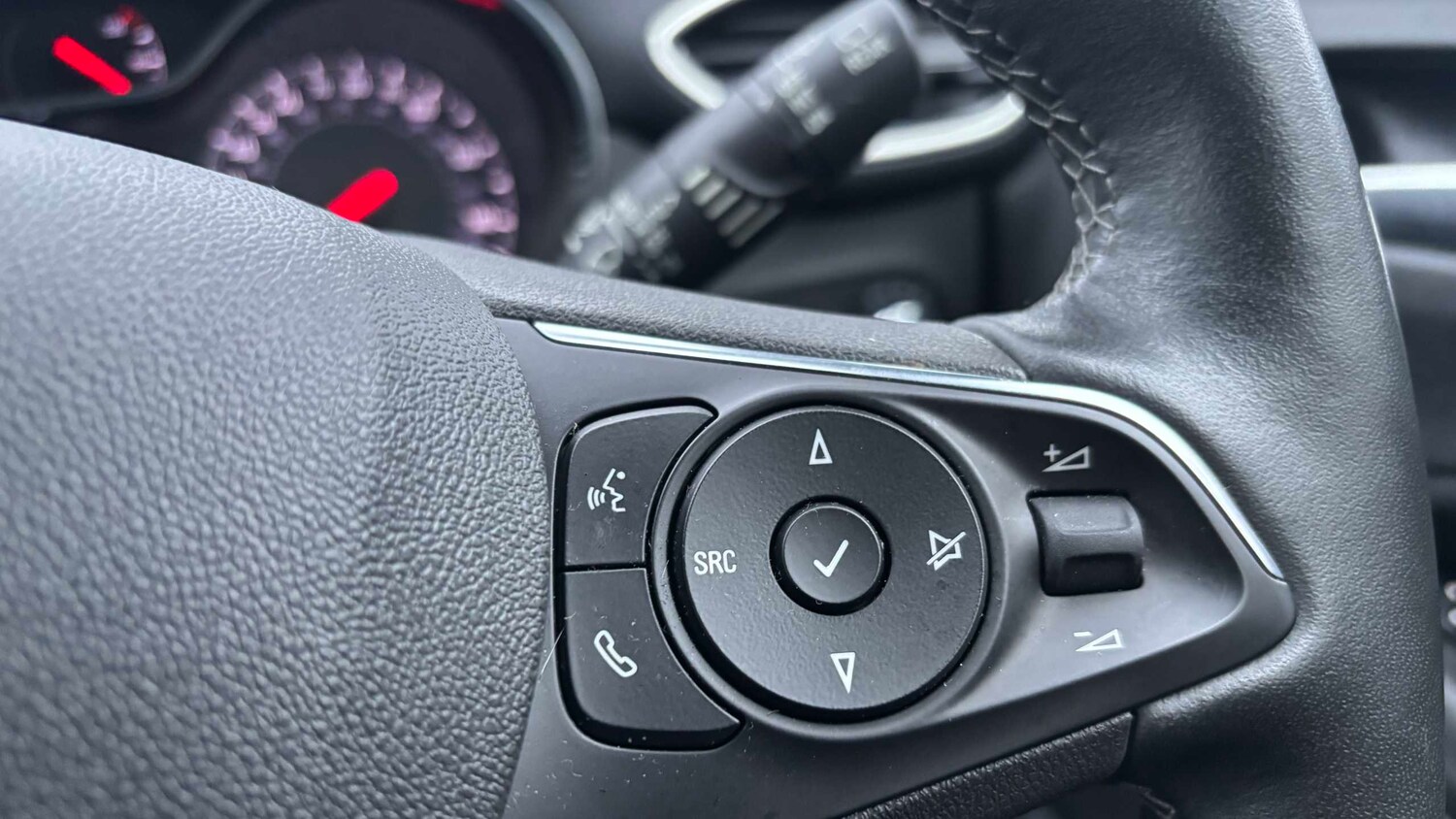 Used Vauxhall Crossland for sale - 77661152: Photo 16