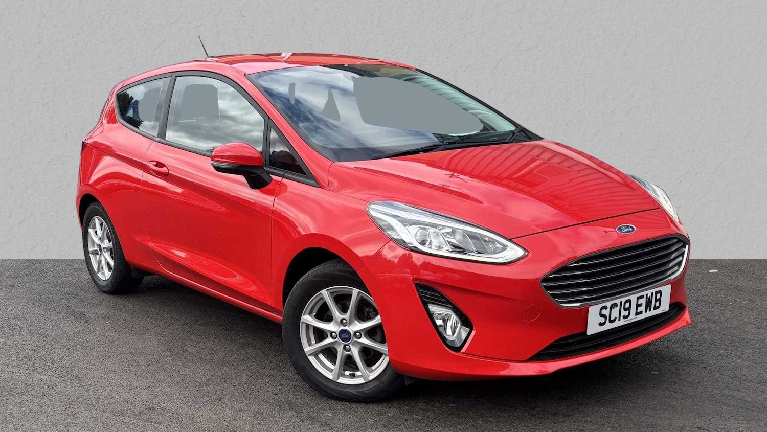 Used Ford Fiesta 2019 for sale - 76125717: Photo 1