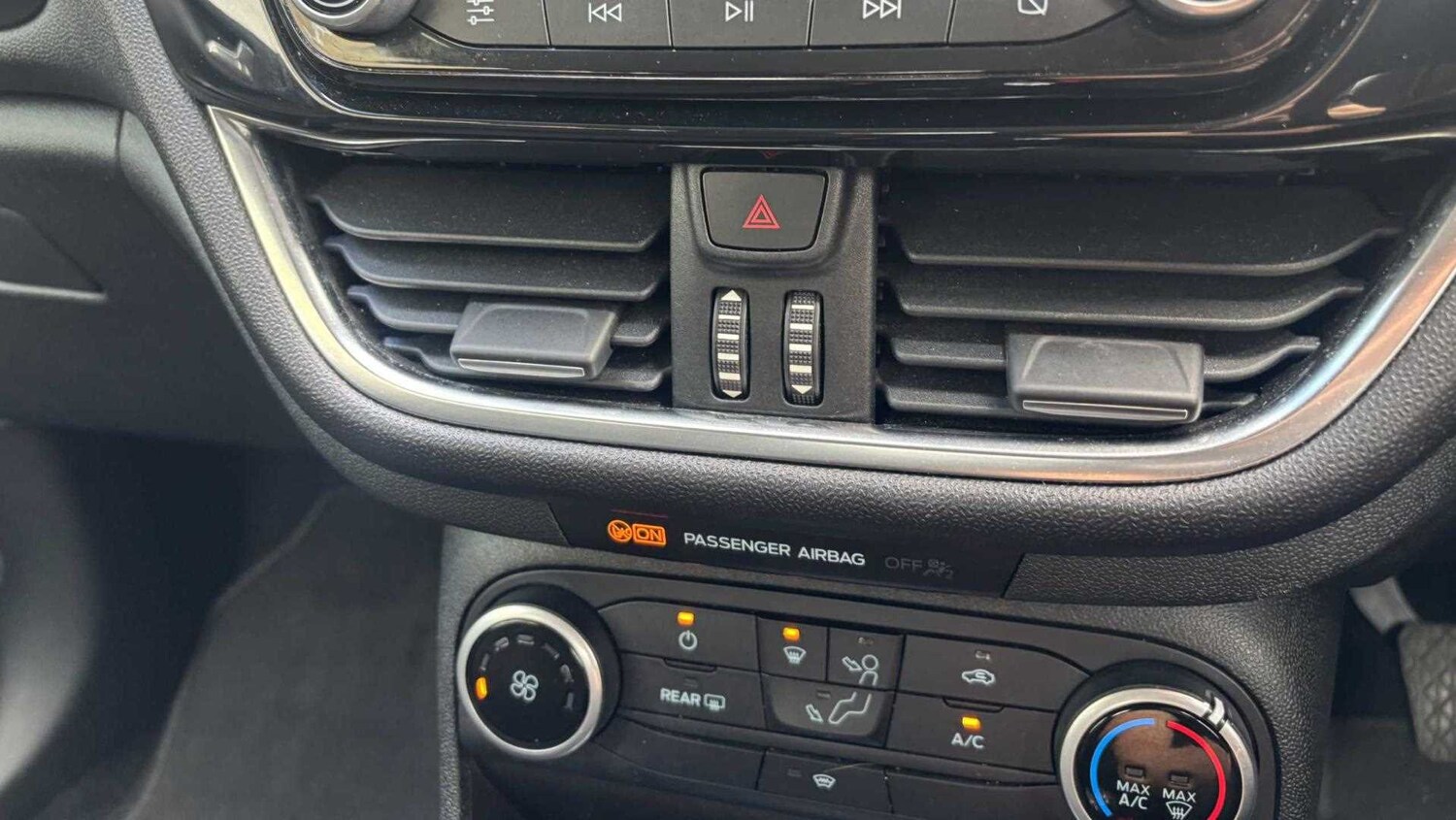Used Ford Fiesta 2019 for sale - 76125717: Photo 21